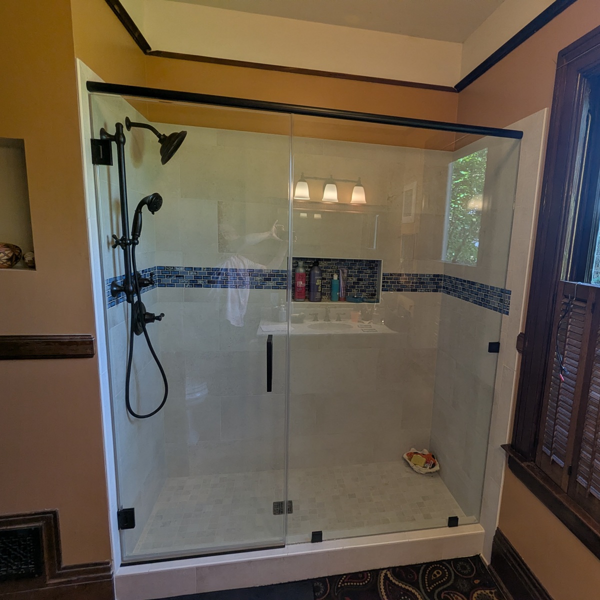 Satisfying Shower